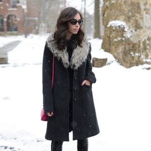 Faux fur removable collar wool coat